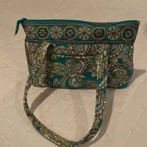 Small Vera Bradley hand bag